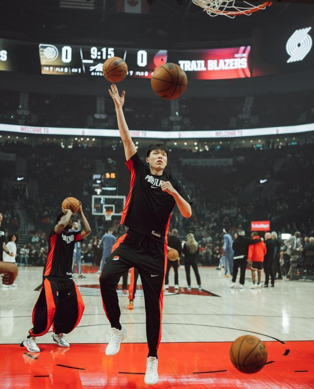 杨瀚森发展联盟单场31分创生涯新高 带伤作战展