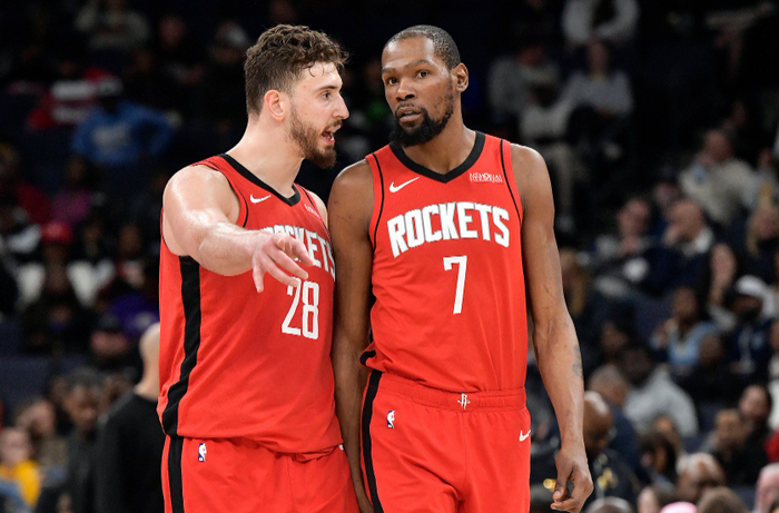 申京战术蜕变引领火箭队攻防革新