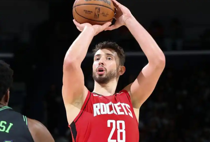 申京战术蜕变引领火箭队攻防革新